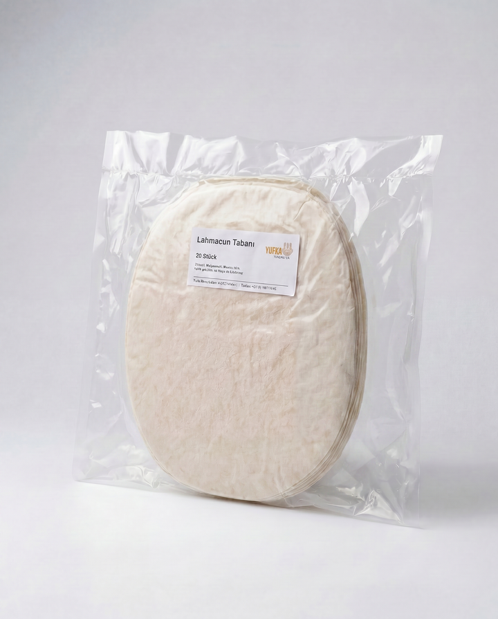 Teigboden für Lahmacun oder türkische Pizza in der Verpackung